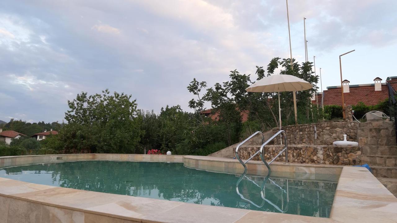 Family Hotel Belvedere Dŭlgopol Exterior foto
